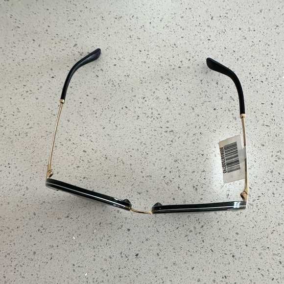 Dolce and Gabbana circular half print sunnies - Picture 4 of 6